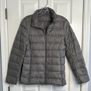 Quince gray down lightweight puffer jacket women’s size small